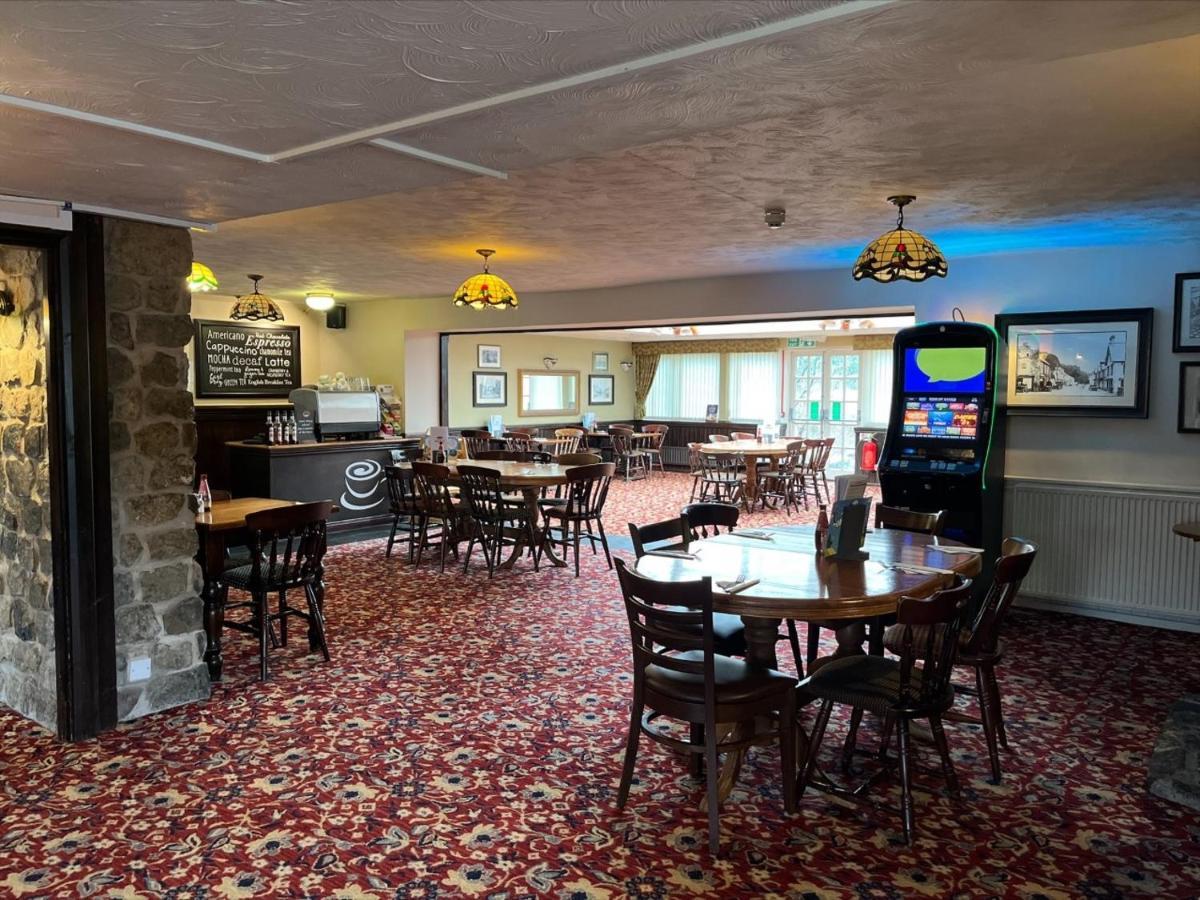 Savoy Country Inn St Clears Bagian luar foto